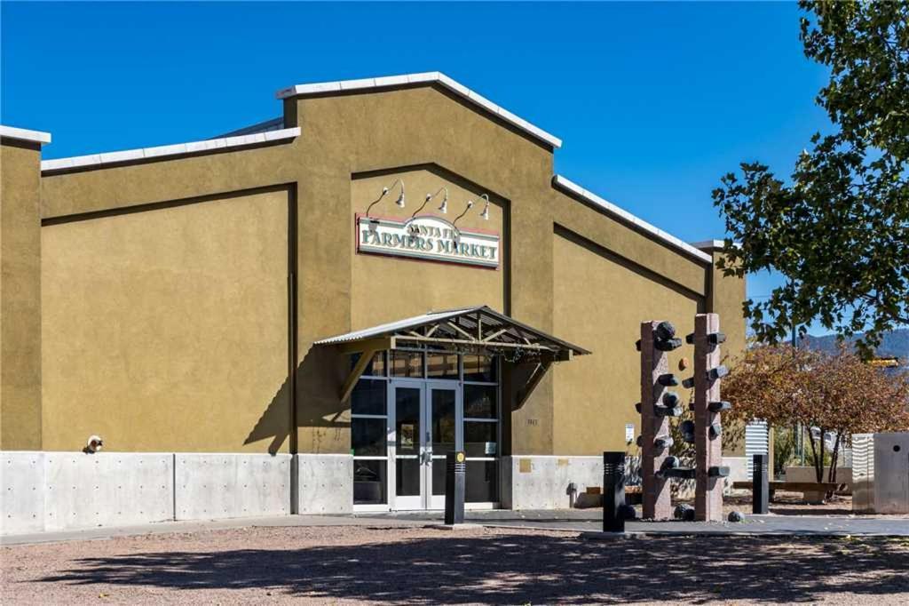 Casa Dulce, 3 Bedrooms, Walk To Town, Pet Friendly, Sleeps 6 * Santa Fe