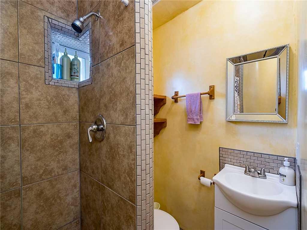 Casa Dulce, 3 Bedrooms, Walk To Town, Pet Friendly, Sleeps 6 *